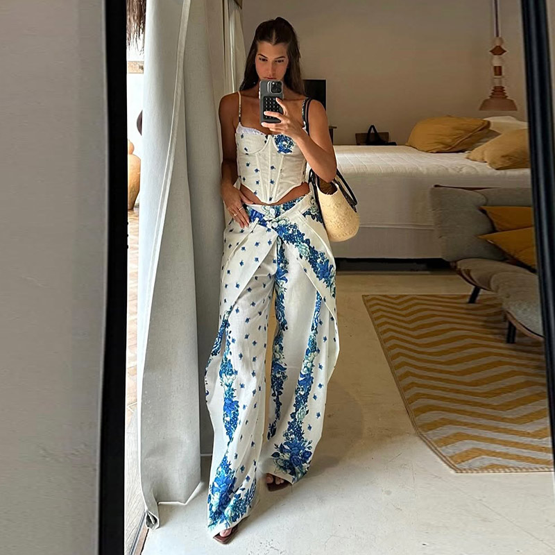 Сексуальный женский костюм с п – обзор и цена Romper Floral Print
